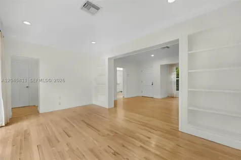 1246 Algardi Avenue Coral Gables FL 33146