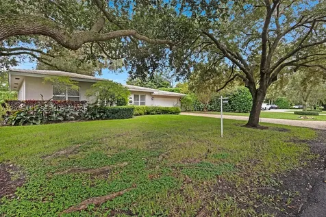 1246 Algardi Avenue Coral Gables FL 33146