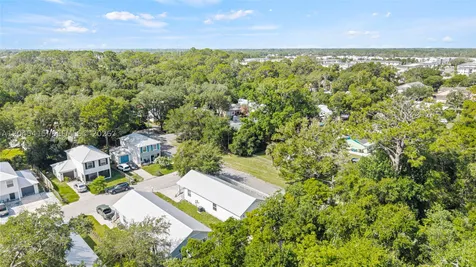 2 Poinciana Cove Road St Augustine FL 32084