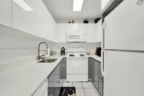 1101 SW 122nd Avenue Miami FL 33184
