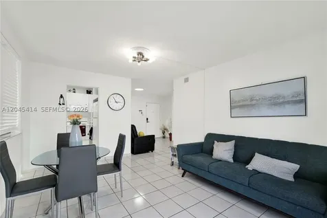1101 SW 122nd Avenue Miami FL 33184
