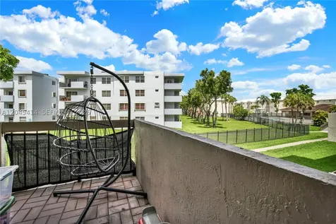1101 SW 122nd Avenue Miami FL 33184