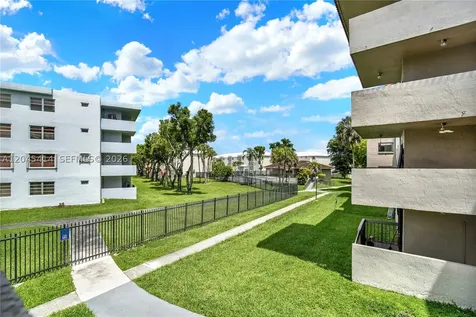 1101 SW 122nd Avenue Miami FL 33184