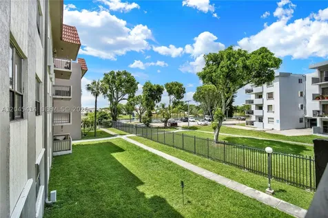 1101 SW 122nd Avenue Miami FL 33184
