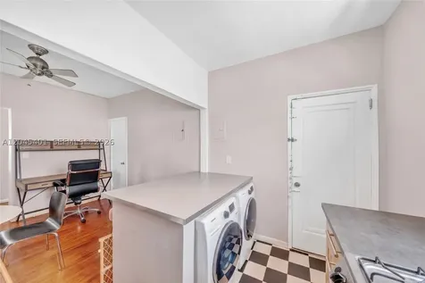 1559 Meridian Avenue Miami Beach FL 33139