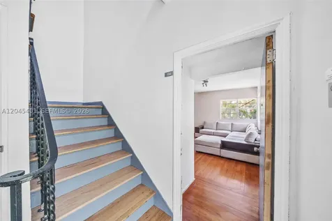 1559 Meridian Avenue Miami Beach FL 33139