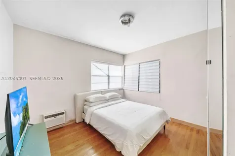 1559 Meridian Avenue Miami Beach FL 33139
