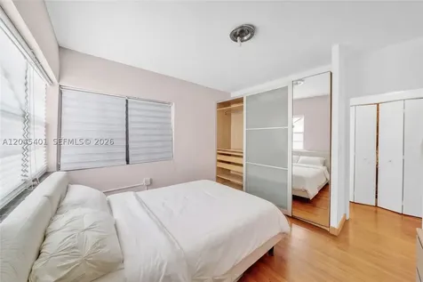 1559 Meridian Avenue Miami Beach FL 33139