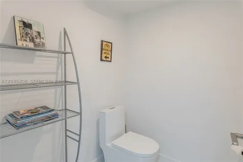 151 Crandon Boulevard Key Biscayne FL 33149