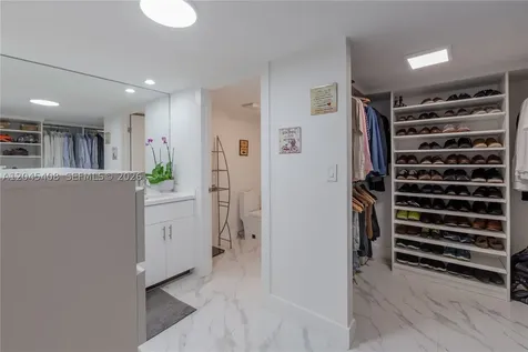 151 Crandon Boulevard Key Biscayne FL 33149