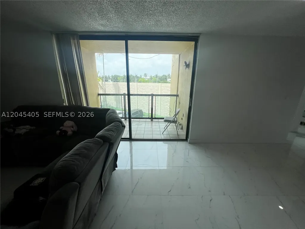 11750 SW 18th Street Miami FL 33175
