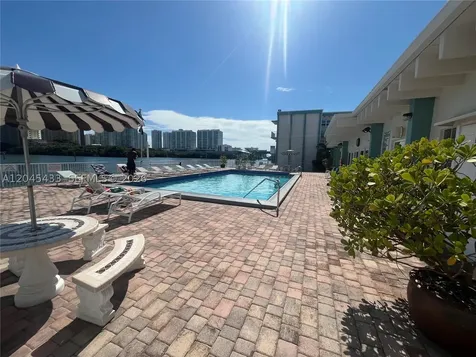 3923 NE 166th Street North Miami Beach FL 33160