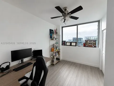 1600 SW 1st Avenue Miami FL 33129