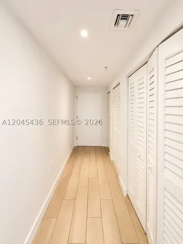 1600 SW 1st Avenue Miami FL 33129