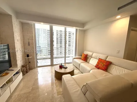 801 Brickell Key Boulevard Miami FL 33131