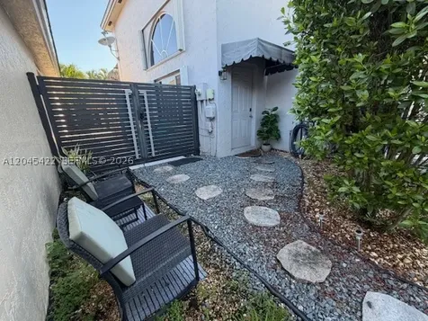 8277 NW 194th Terrace Hialeah FL 33015
