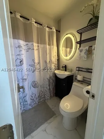 8277 NW 194th Terrace Hialeah FL 33015