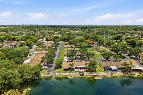 13776 Kendale Lakes Drive Miami FL 33183