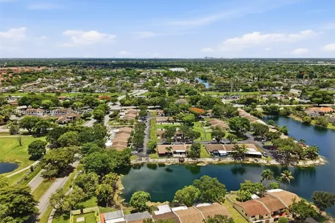 13776 Kendale Lakes Drive Miami FL 33183