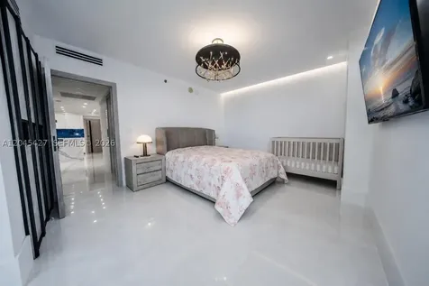 1800 S Ocean Drive Hallandale Beach FL 33009