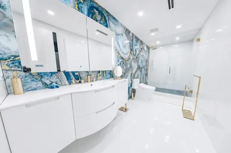 1800 S Ocean Drive Hallandale Beach FL 33009