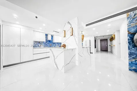 1800 S Ocean Drive Hallandale Beach FL 33009
