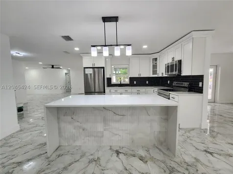 3133 Washigton Road Brandon FL 33594