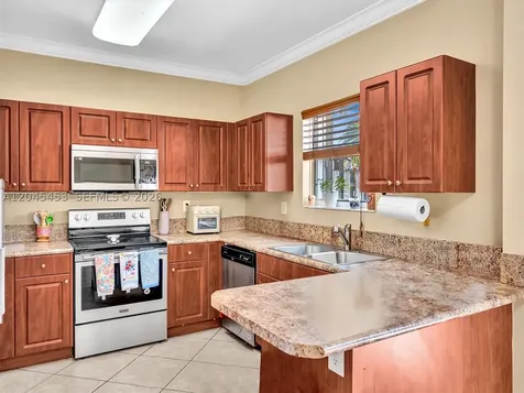 8887 SW 225th Street Cutler Bay FL 33190