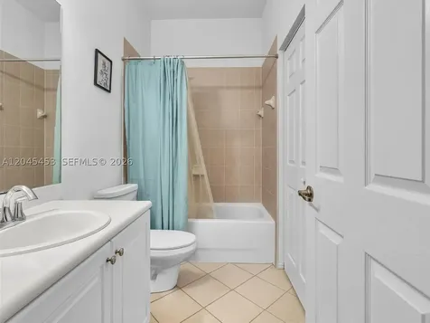 8887 SW 225th Street Cutler Bay FL 33190