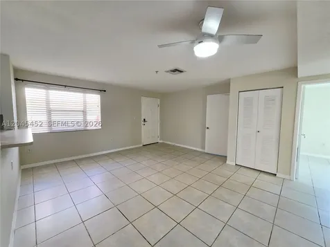 1627 NW 18th Street Miami FL 33125