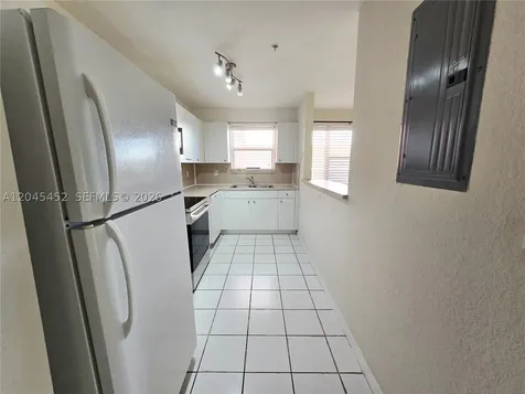 1627 NW 18th Street Miami FL 33125