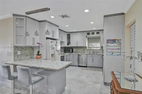 611 NE 171st Street North Miami Beach FL 33162