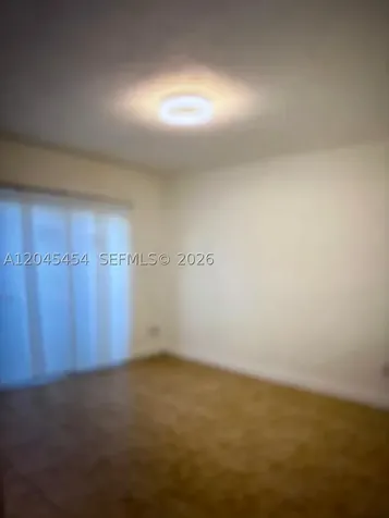 984 W 40th Street Hialeah FL 33012