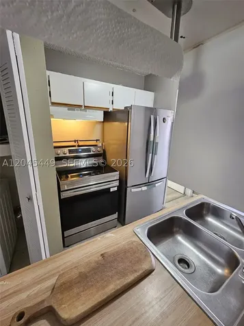 18306 NW 68th Avenue Hialeah FL 33015
