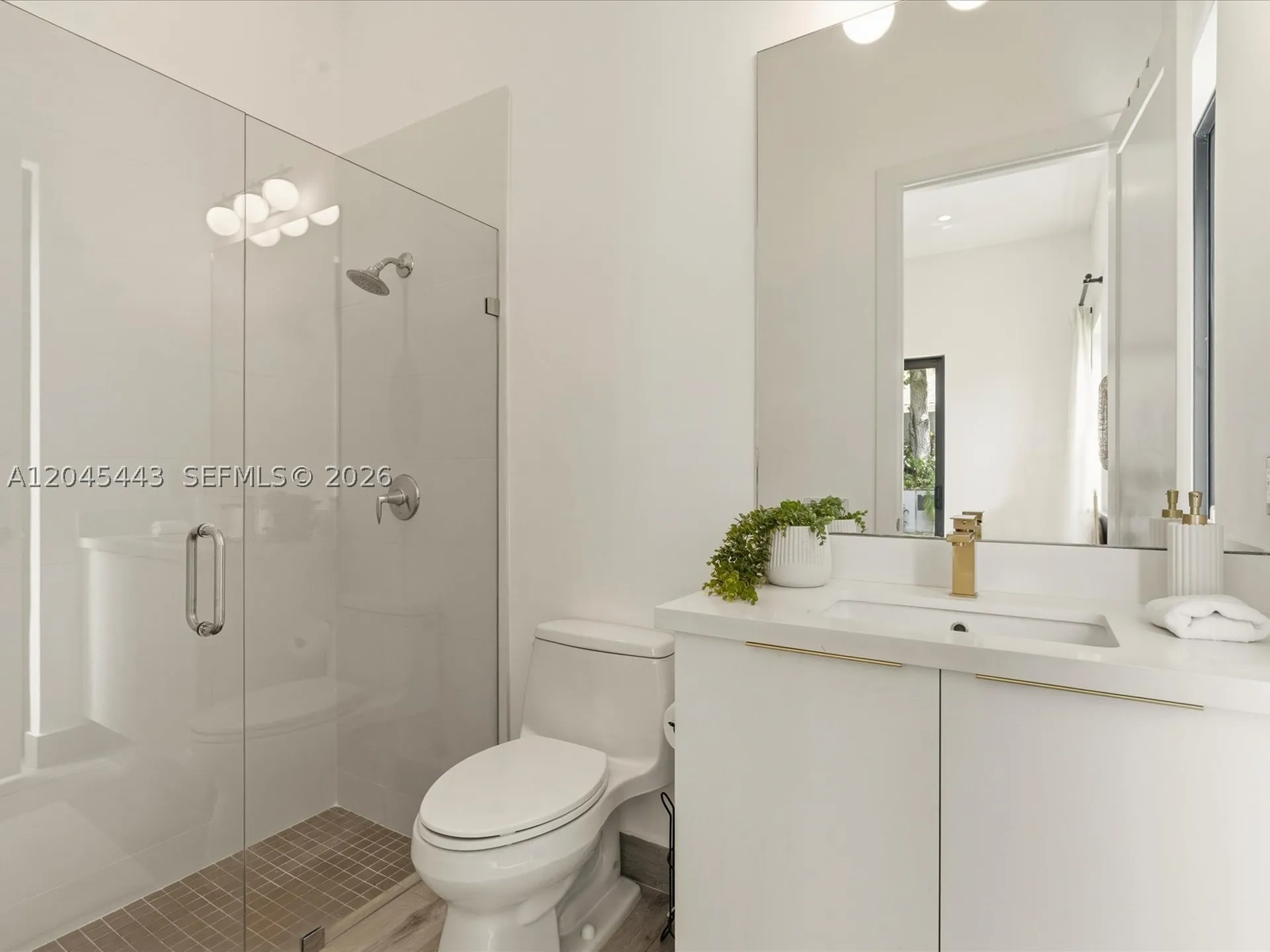 3439 N Brookfield Circle N Hollywood FL 33312