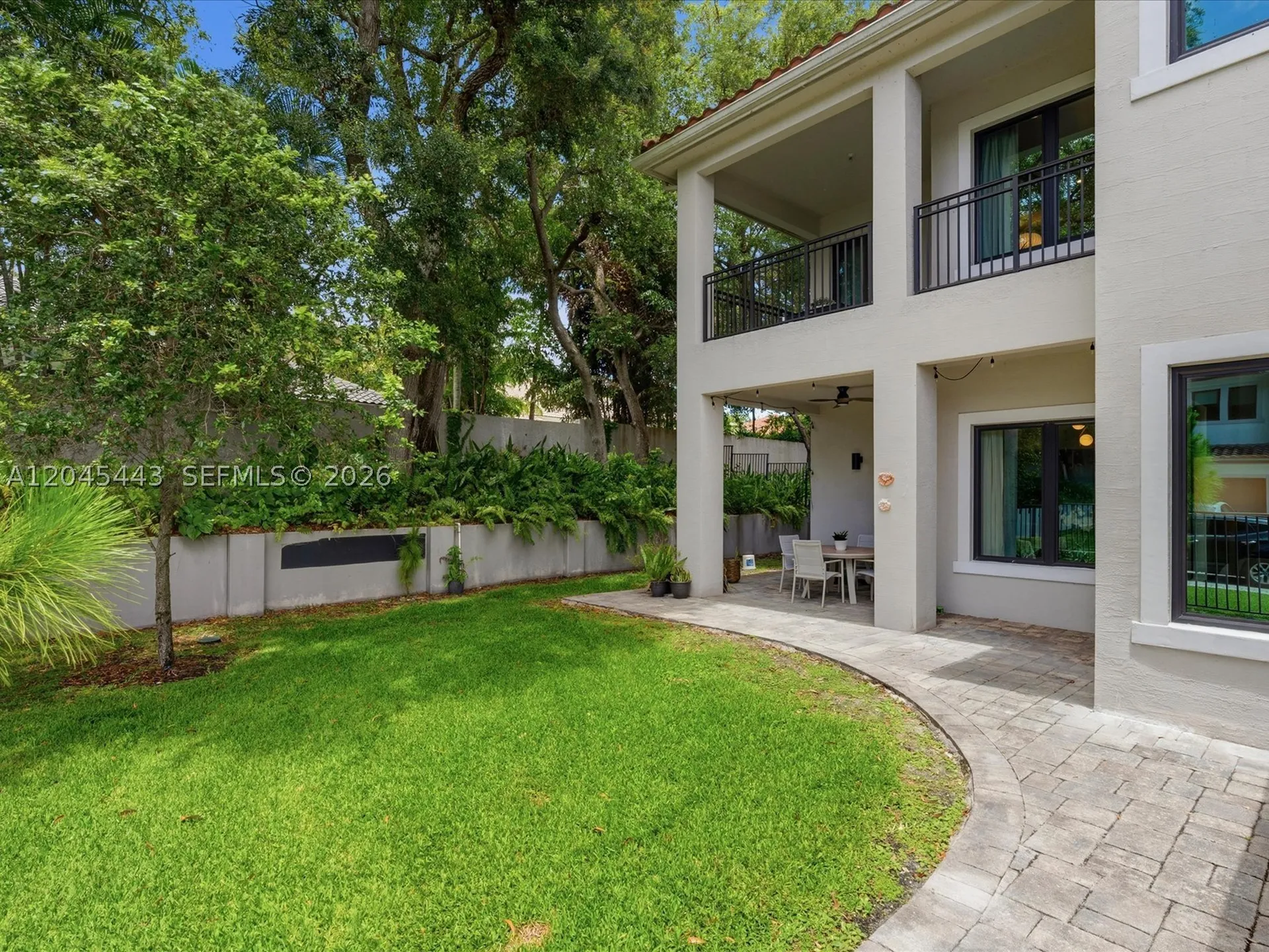 3439 N Brookfield Circle N Hollywood FL 33312