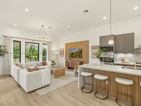 3439 N Brookfield Circle N Hollywood FL 33312
