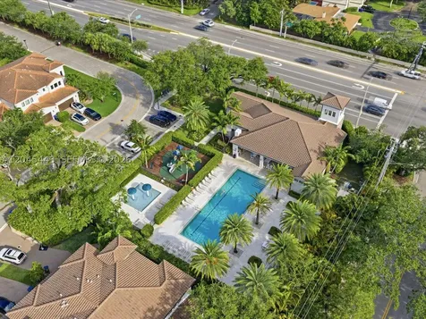 3439 N Brookfield Circle N Hollywood FL 33312
