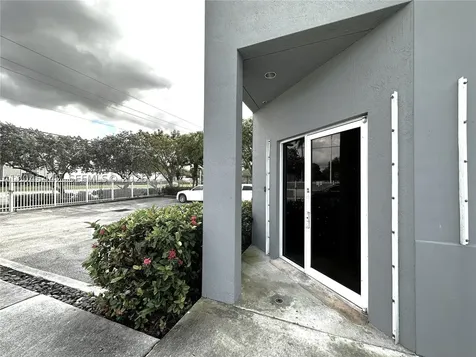 3300 NW 112th Avenue Doral FL 33172