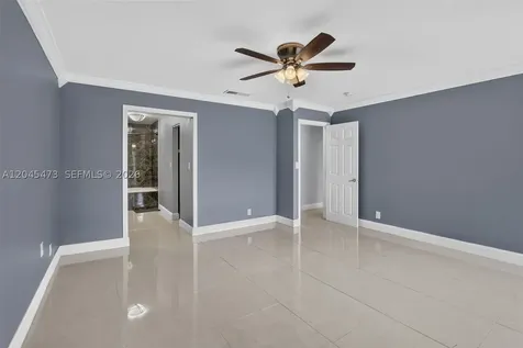120 SW 96th Terrace Plantation FL 33324