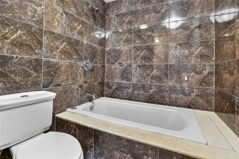 120 SW 96th Terrace Plantation FL 33324