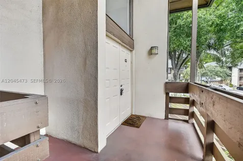 120 SW 96th Terrace Plantation FL 33324