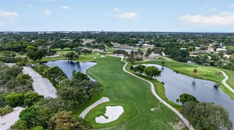 120 SW 96th Terrace Plantation FL 33324