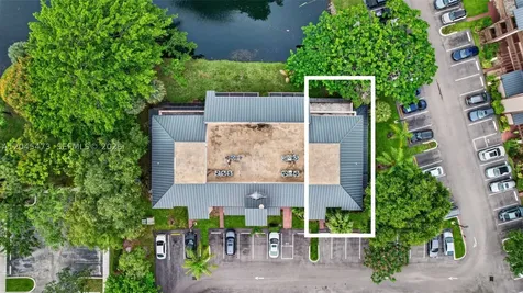 120 SW 96th Terrace Plantation FL 33324