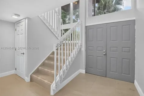 120 SW 96th Terrace Plantation FL 33324