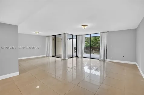 120 SW 96th Terrace Plantation FL 33324