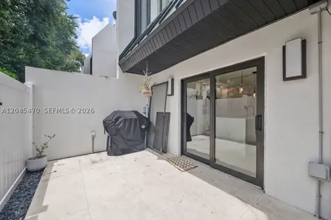 6667 Miller Drive South Miami FL 33155