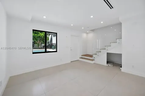 6667 Miller Drive South Miami FL 33155