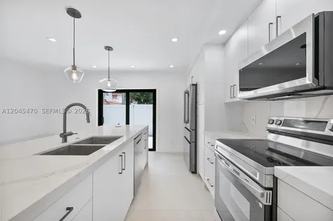 6667 Miller Drive South Miami FL 33155
