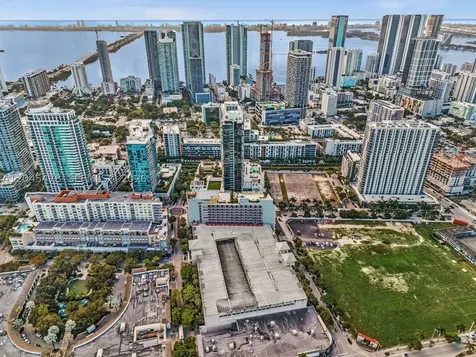 90 NE 32nd Street Miami FL 33137